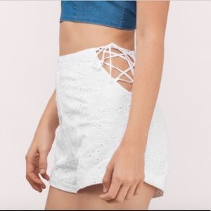 White lacey tie side shorts